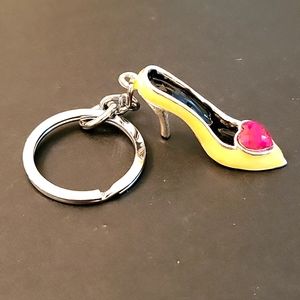 NEW Adorable Shoe Keyring/Purse Charm, Gold Enamel, Red Crystal Heart